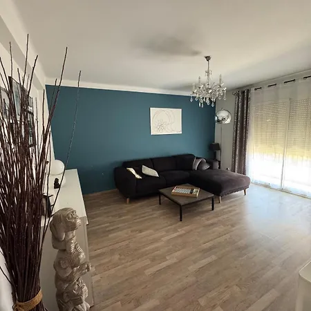 F3 Parking Gratuit Clim Port 5min Aeroport 10min *